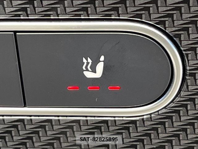 Mercedes Benz GLA-CLASS 2021-09 8277322-6