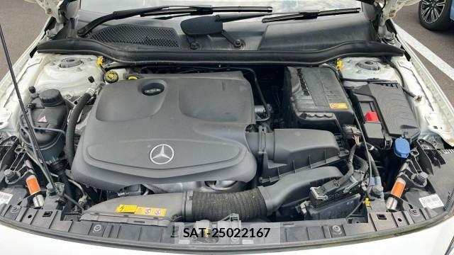 Mercedes Benz GLA-CLASS 2014-07 8282090-7