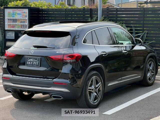Mercedes Benz GLA-CLASS 2020-07 8282538-1