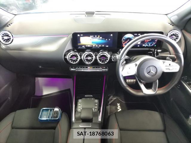 Mercedes Benz GLA-CLASS 2023-07 8284411-2