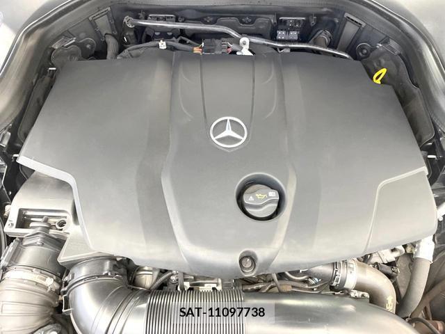 Mercedes Benz GLC-CLASS 2017-02 8277218-19