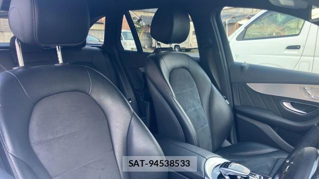 Mercedes Benz GLC-CLASS 2016-04 8281351-5