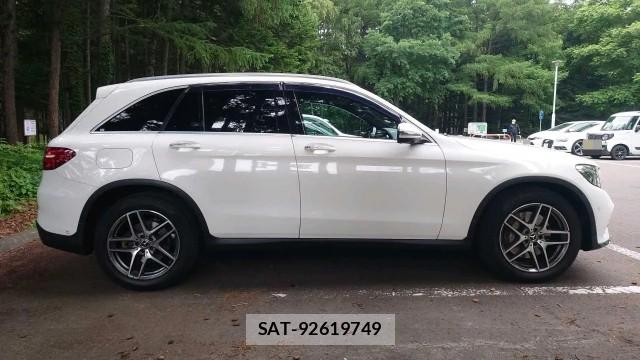 Mercedes Benz GLC-CLASS 2017-05 8281560-3