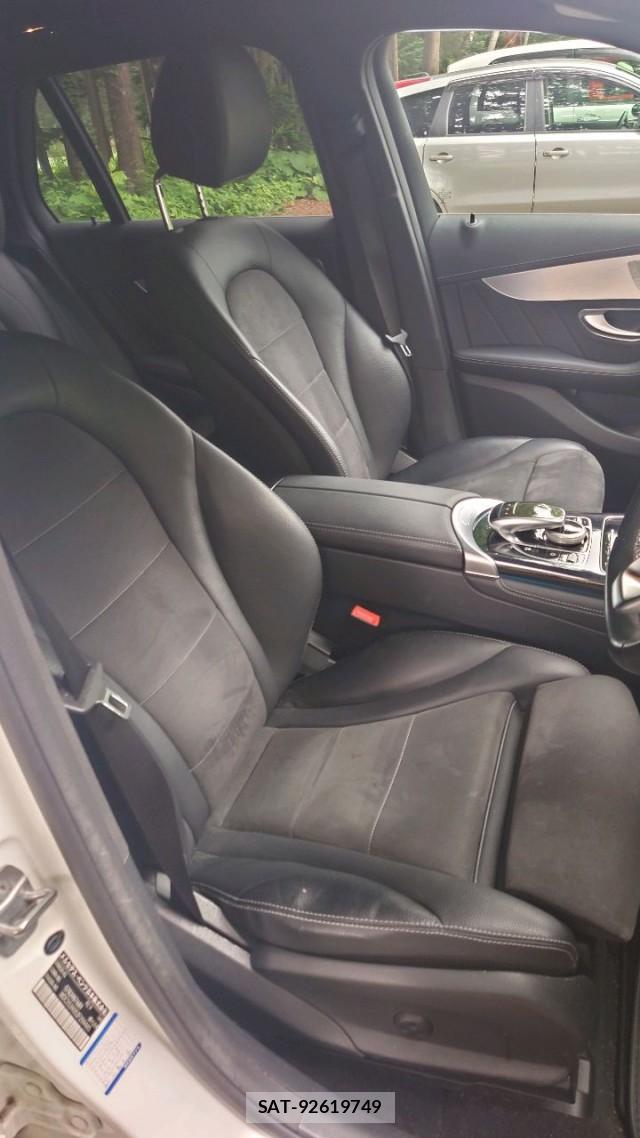 Mercedes Benz GLC-CLASS 2017-05 8281560-5