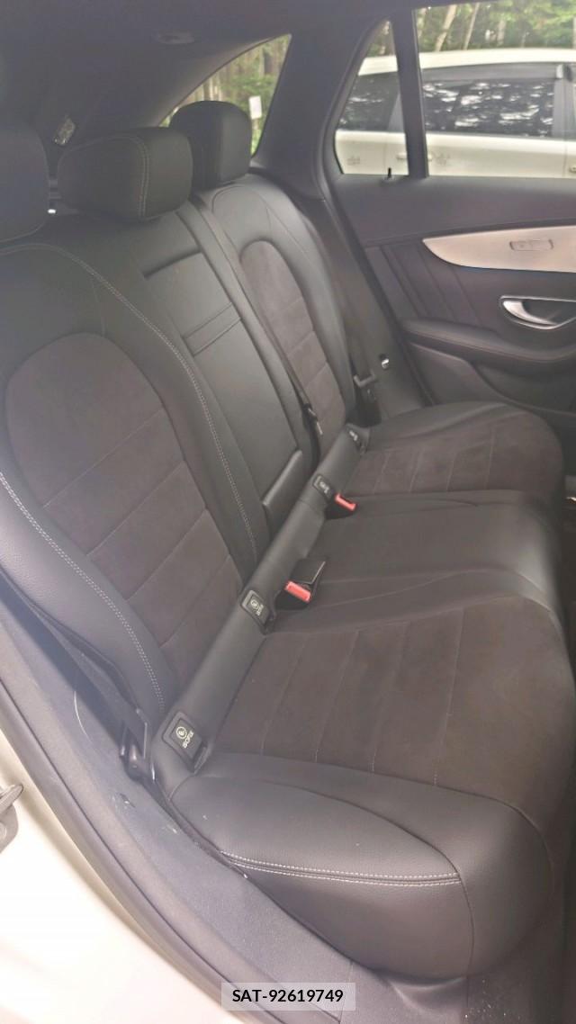 Mercedes Benz GLC-CLASS 2017-05 8281560-6