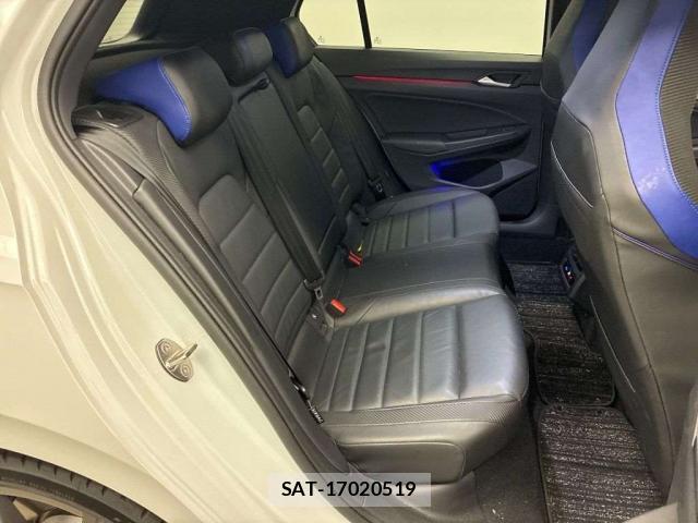 VolksWagen GOLF R 2023-12 8278887-7