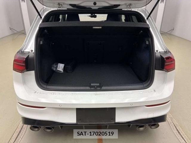 VolksWagen GOLF R 2023-12 8278887-9