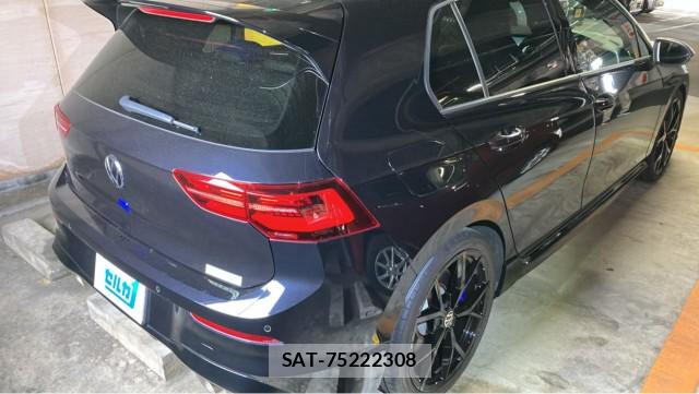 VolksWagen GOLF R 2023-12 8282361-12