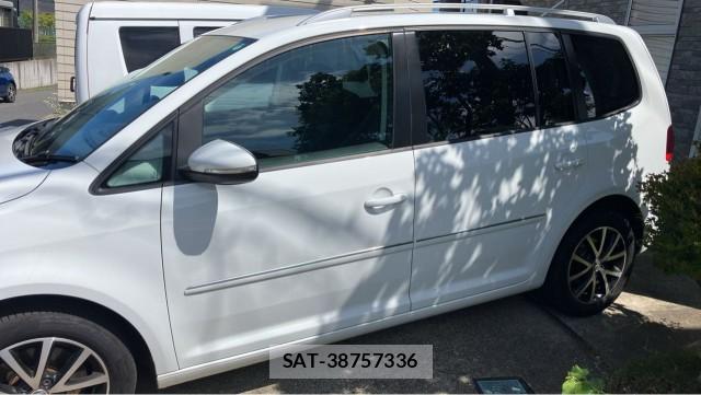 VolksWagen GOLF TOURAN 2015-12 8282171-10