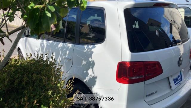 VolksWagen GOLF TOURAN 2015-12 8282171-13