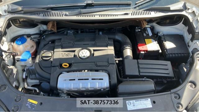 VolksWagen GOLF TOURAN 2015-12 8282171-7