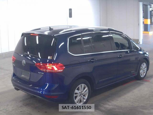 VolksWagen GOLF TOURAN 2021-05 8284534-4