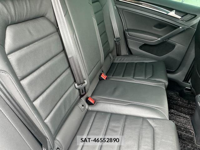 VolksWagen GOLF VARIANT 2020-11 8280431-6