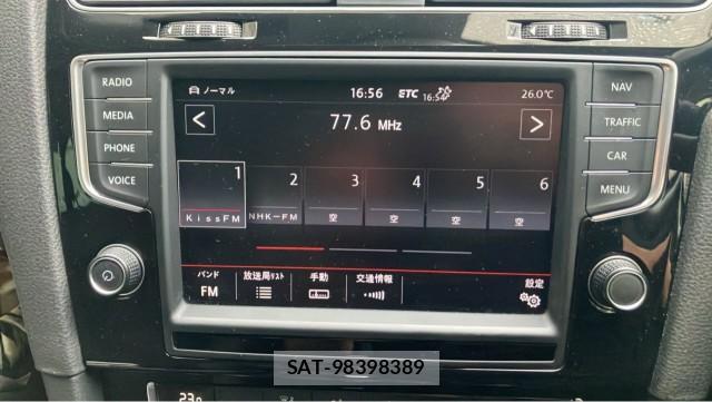 VolksWagen GOLF VARIANT 2015-07 8280694-4