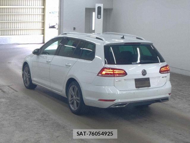 VolksWagen GOLF VARIANT 2019-10 8284656-1