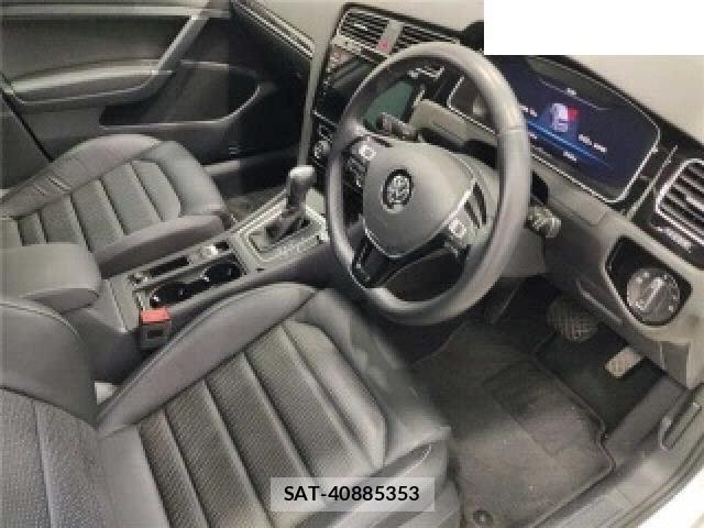 VolksWagen GOLF 2019-11 8278886-2