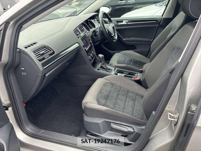 VolksWagen GOLF 2017-04 8278908-3