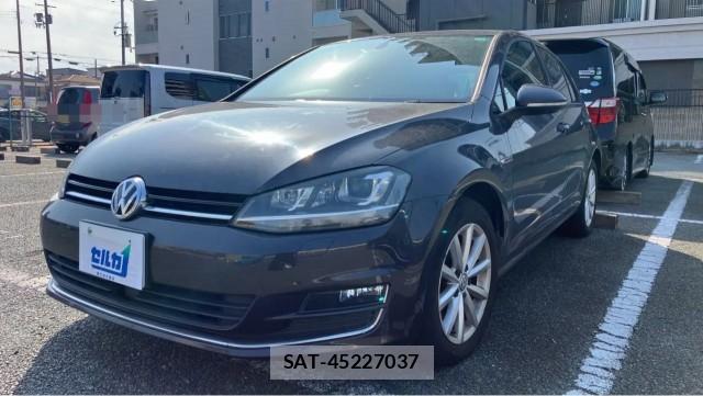 VolksWagen GOLF 2015-08 8280572-0