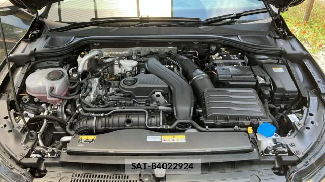 VolksWagen GOLF 2025-07 8282023-7