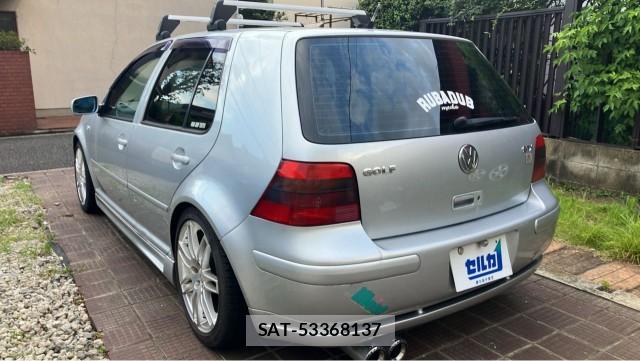 VolksWagen GOLF 2003-09 8282110-13