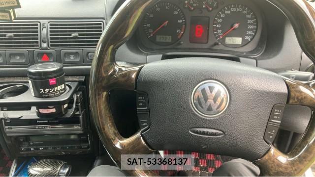VolksWagen GOLF 2003-09 8282110-16