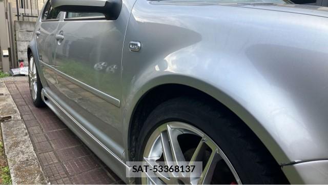 VolksWagen GOLF 2003-09 8282110-3