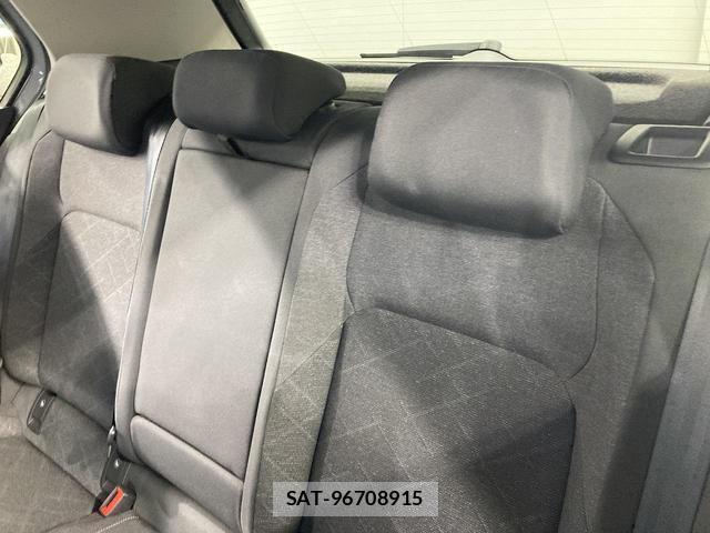 VolksWagen GOLF 2024-07 8283835-13