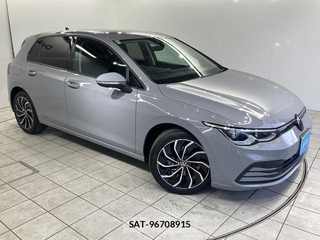 VolksWagen GOLF 2024-07 8283835-16