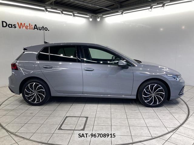 VolksWagen GOLF 2024-07 8283835-19