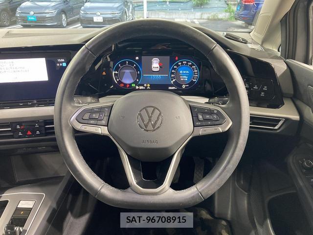VolksWagen GOLF 2024-07 8283835-2