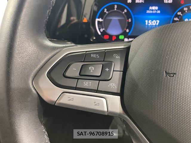 VolksWagen GOLF 2024-07 8283835-5