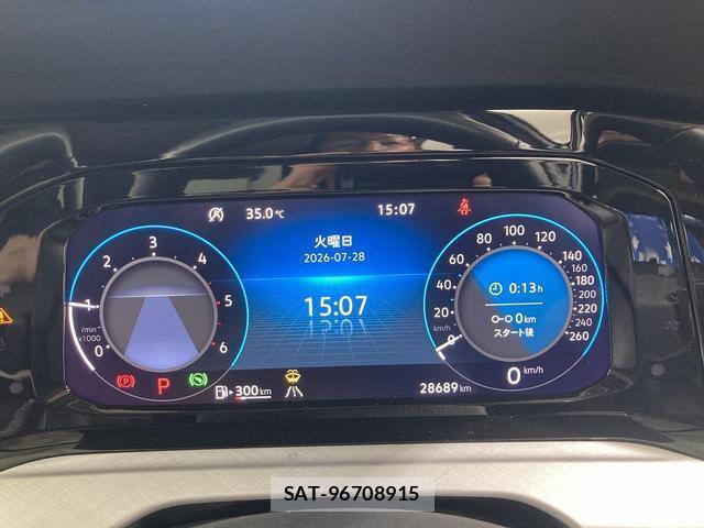 VolksWagen GOLF 2024-07 8283835-9
