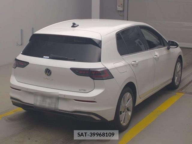 VolksWagen GOLF 2025-05 8284393-1