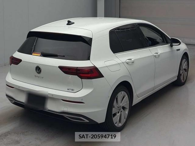 VolksWagen GOLF 2021-07 8284401-1