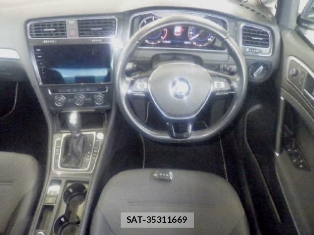 VolksWagen GOLF 2019-09 8284415-2