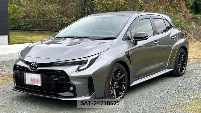 Toyota COROLLA 2023-05 8281617-0