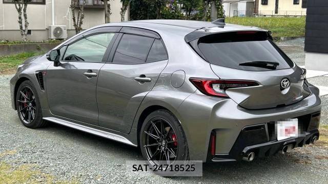 Toyota COROLLA 2023-05 8281617-13