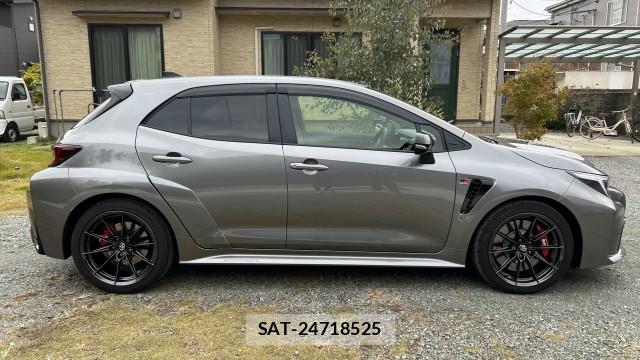 Toyota COROLLA 2023-05 8281617-3