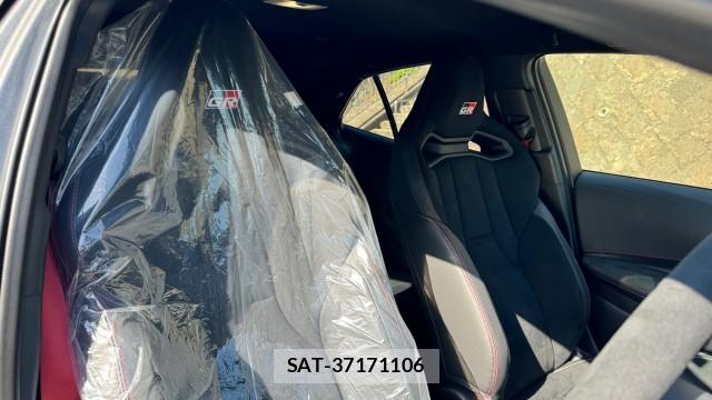 Toyota COROLLA 2025-09 8281624-5