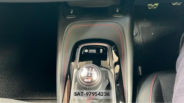 Toyota COROLLA 2024-01 8281873-14