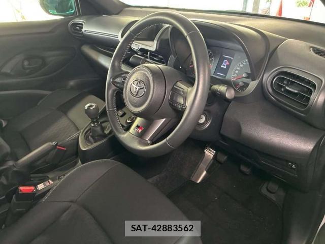Toyota Gr Yaris 2024-01 8277019-3