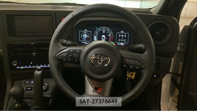 Toyota Gr Yaris 2025-05 8280655-16