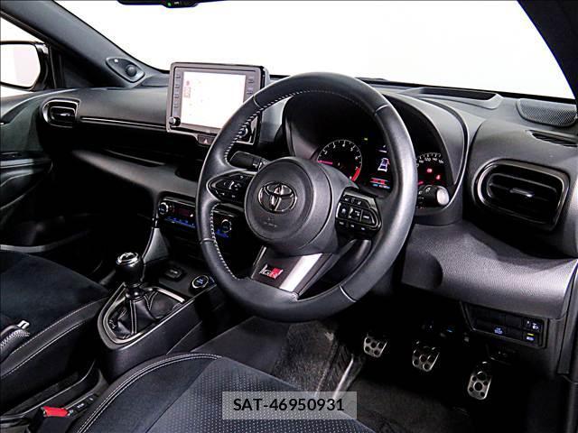 Toyota Gr Yaris 2021-05 8281261-10
