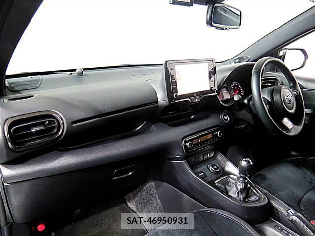 Toyota Gr Yaris 2021-05 8281261-12