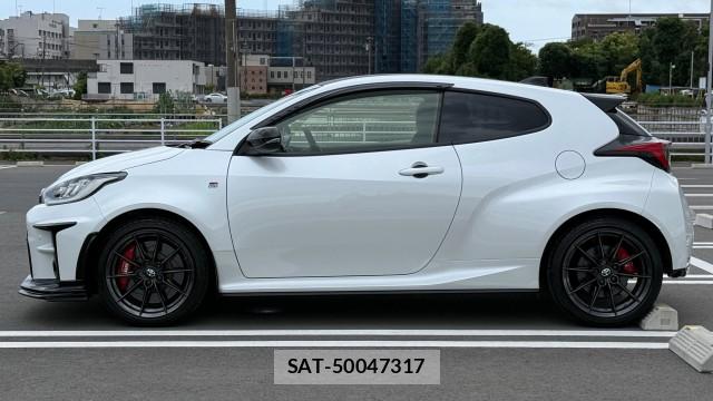 Toyota Gr Yaris 2021-04 8281687-10