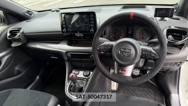 Toyota Gr Yaris 2021-04 8281687-2