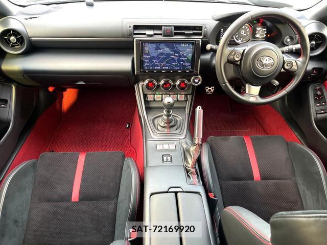 Toyota GR86 2023-02 8277250-1