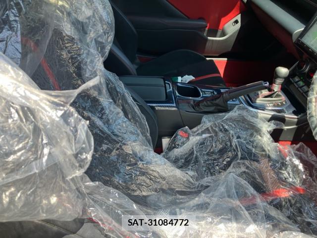 Toyota GR86 2022-01 8277500-11