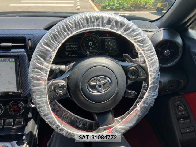 Toyota GR86 2022-01 8277500-14