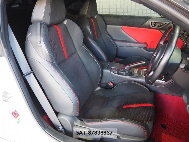 Toyota GR86 2022-05 8277707-5